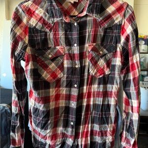 Women’s Levi Plaid